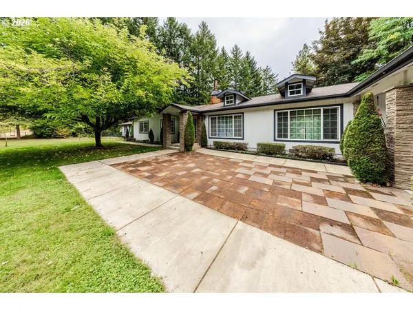 $550,000 | 1121 Yeust Road, Azalea, OR 97410