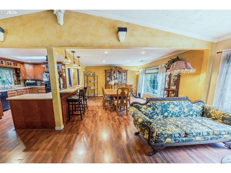 1121 Yeust Road Azalea, OR 97410 - Photo 5 of 48