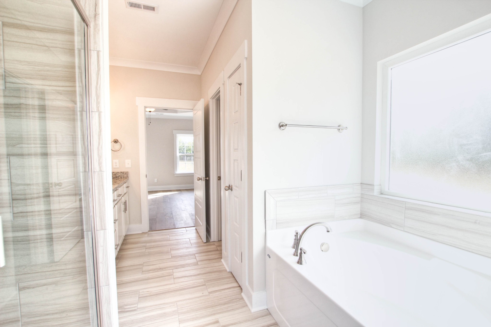 9808 East Gum Road Murfreesboro, TN 37127 - Photo 12 of 32 Gallery Image 12