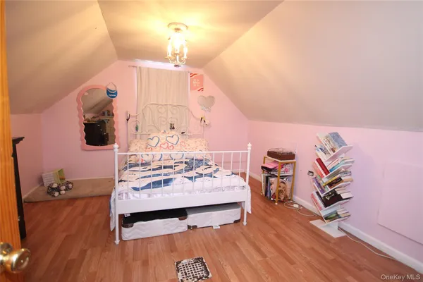 $649,990 | 180 Stone Street, Elmont, NY 11003