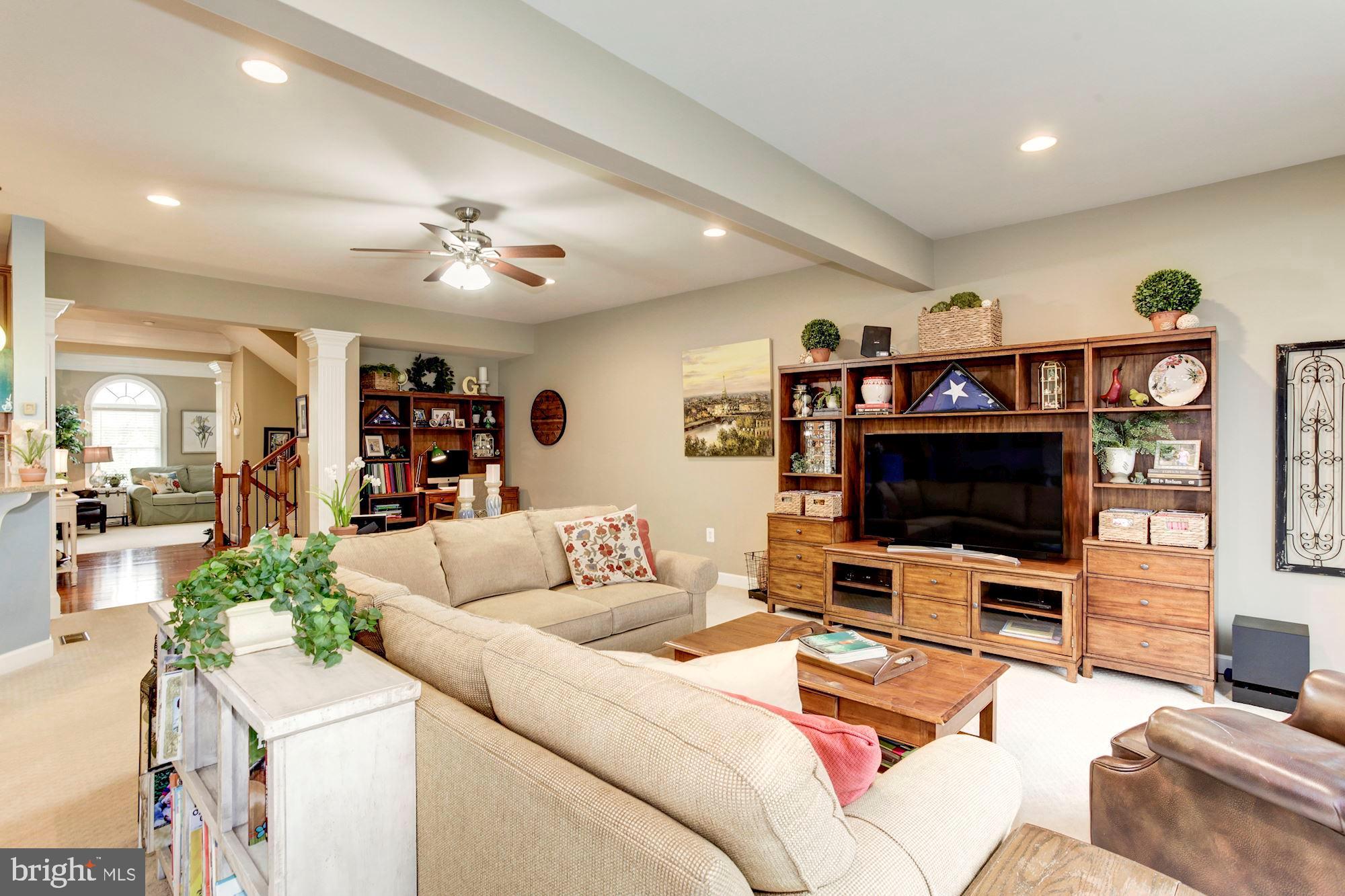 24960 Castleton Drive Chantilly, VA 20152 - Photo 19 of 44