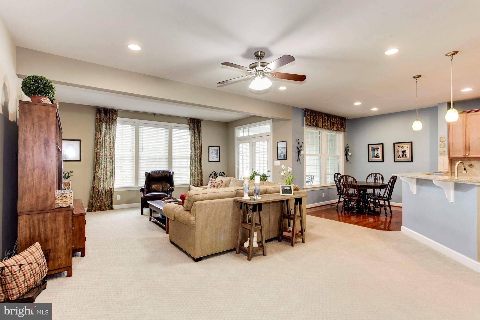 24960 Castleton Drive Chantilly, VA 20152 - Photo 38 of 44