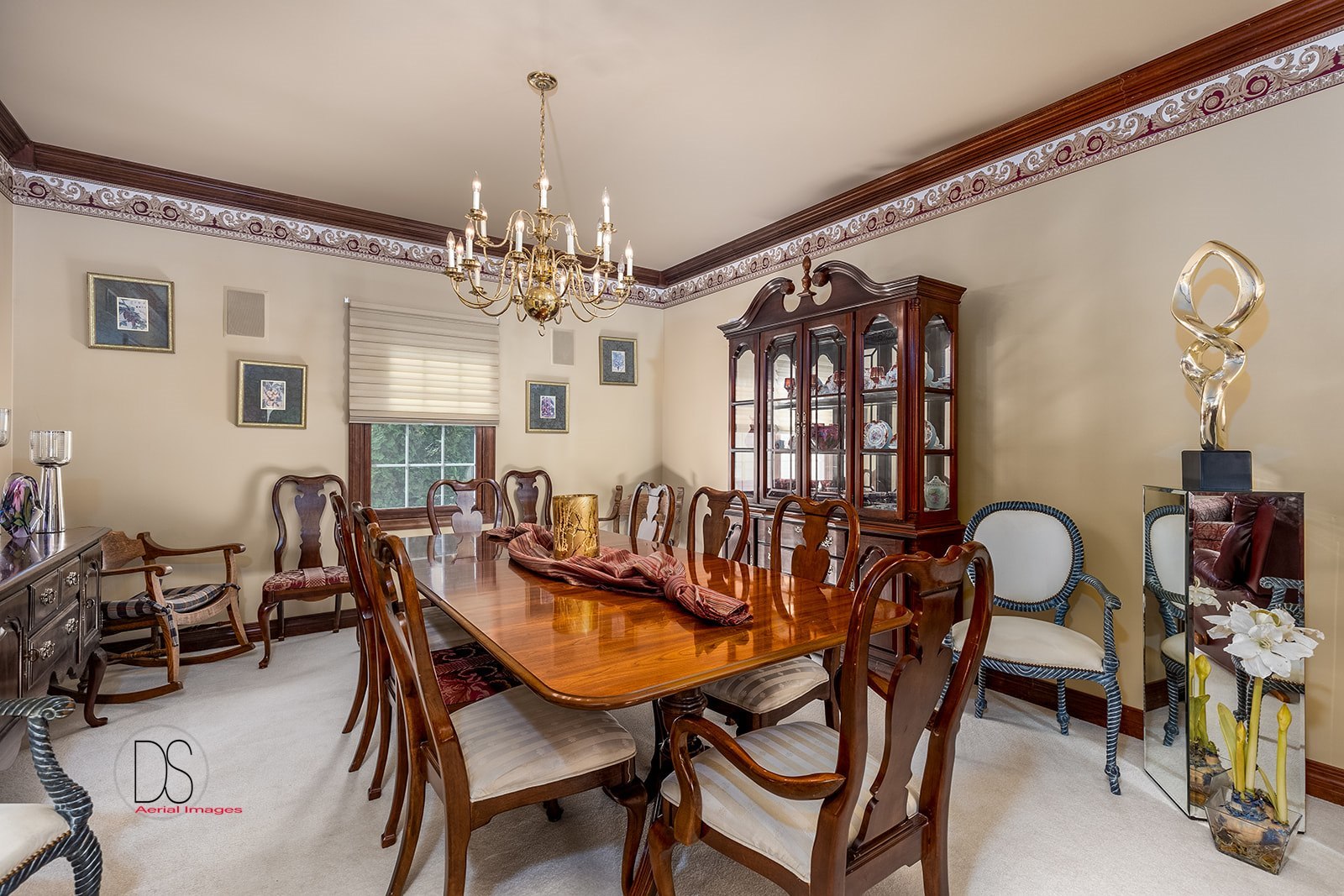 1638 Timber Lane Ottawa, IL 61350 - Photo 30 of 50 a view of a dining room with furniture and chandelier
