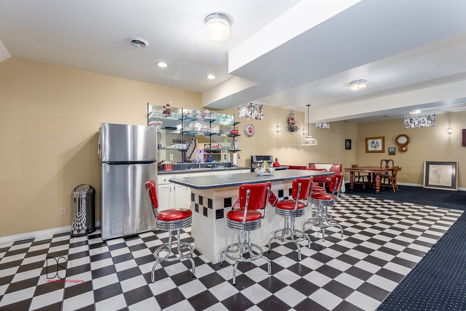 1638 Timber Lane Ottawa, IL 61350 - Photo 47 of 50 a kitchen with stainless steel appliances kitchen island granite countertop a refrigerator and a sink