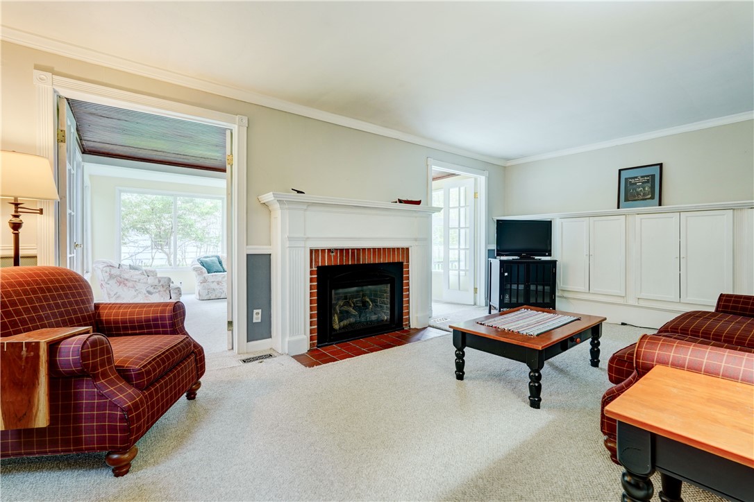 95 Brook Road Pittsford, NY 14534 - Photo 18 of 46