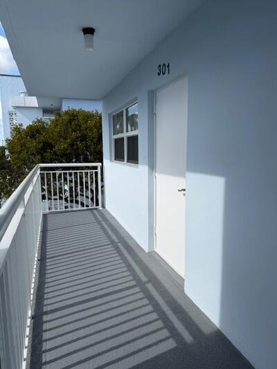 2018 South Federal Highway, Unit A301 Boynton Beach, FL 33435 - Photo 22 of 32 a view of a balcony