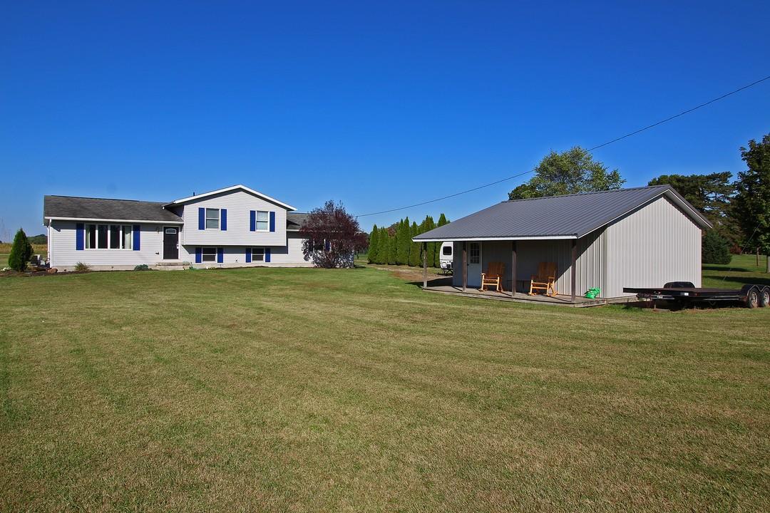 7130 York Road Southwest Pataskala, OH 43062 - Photo 3 of 37