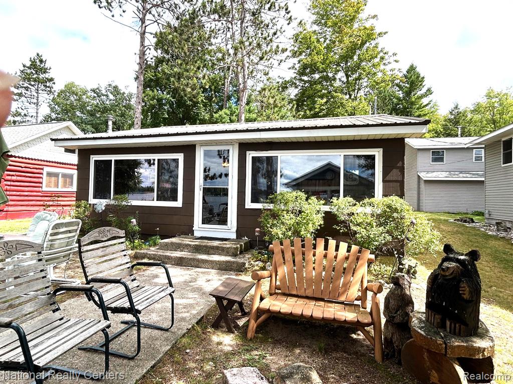 4951 Kokosing Road Hale, MI 48739 - Photo 4 of 37