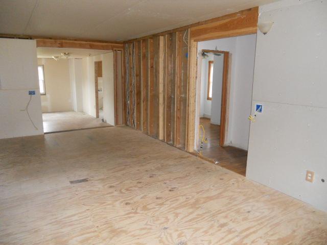 603 Aue Road Muskegon, MI 49441 - Photo 3 of 10 Additional Photo