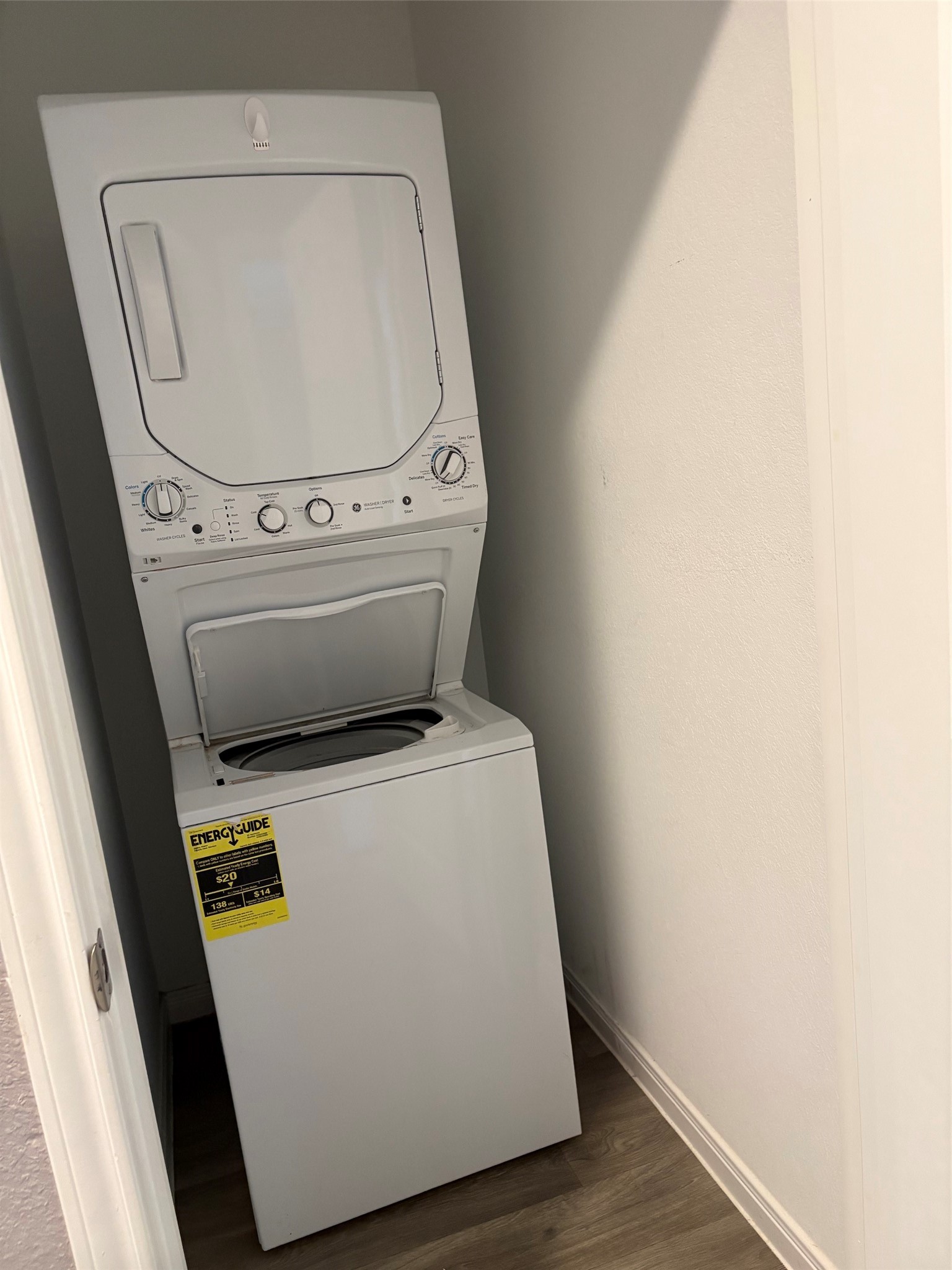 9822 Emerald Stone Way Conroe, TX 77306 - Photo 11 of 12 Stackable washer and dryer stays in utility room.