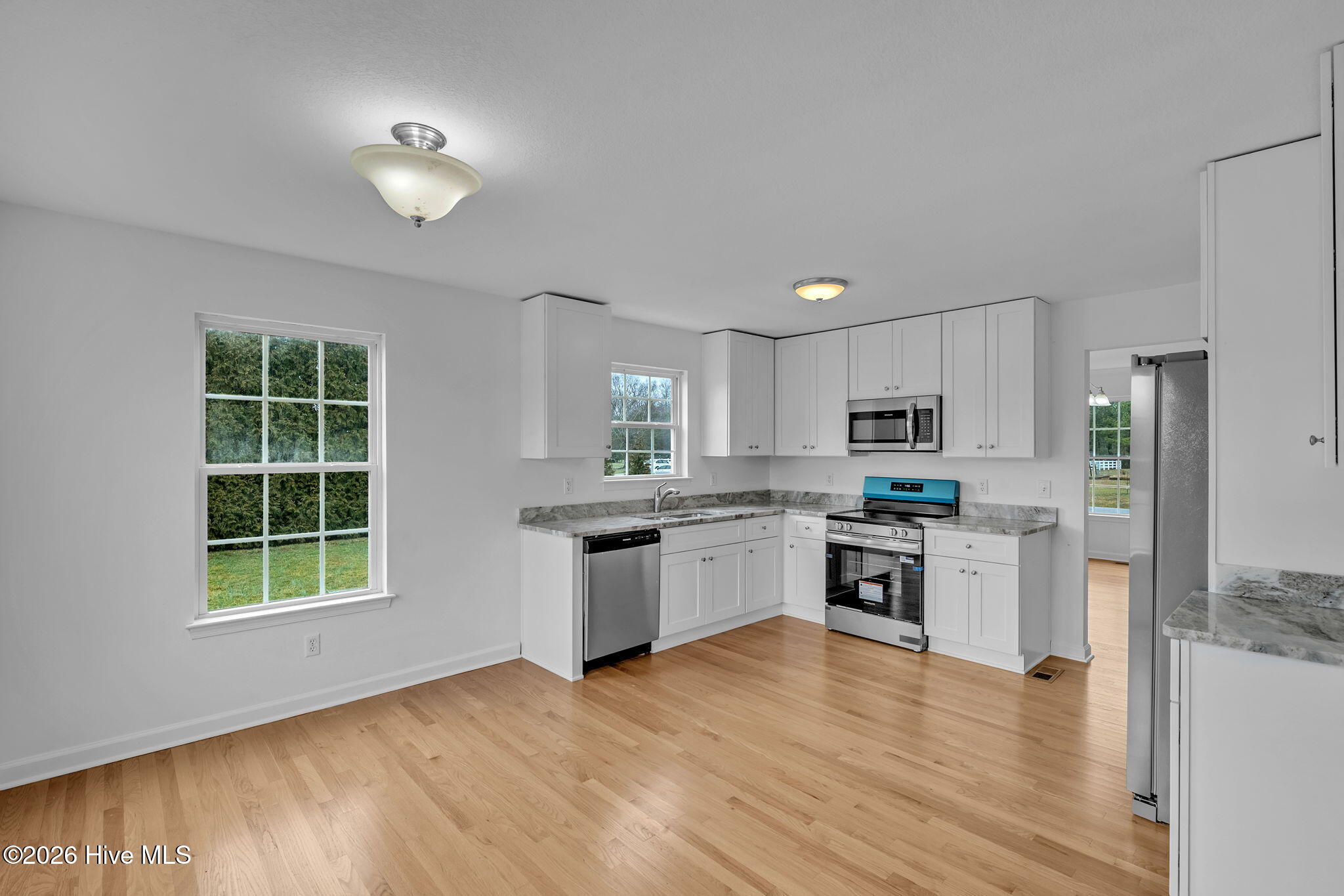 101 Chickadee Street Moyock, NC 27958 - Photo 11 of 48 28-web-or-mls-DSC_6929 (2)