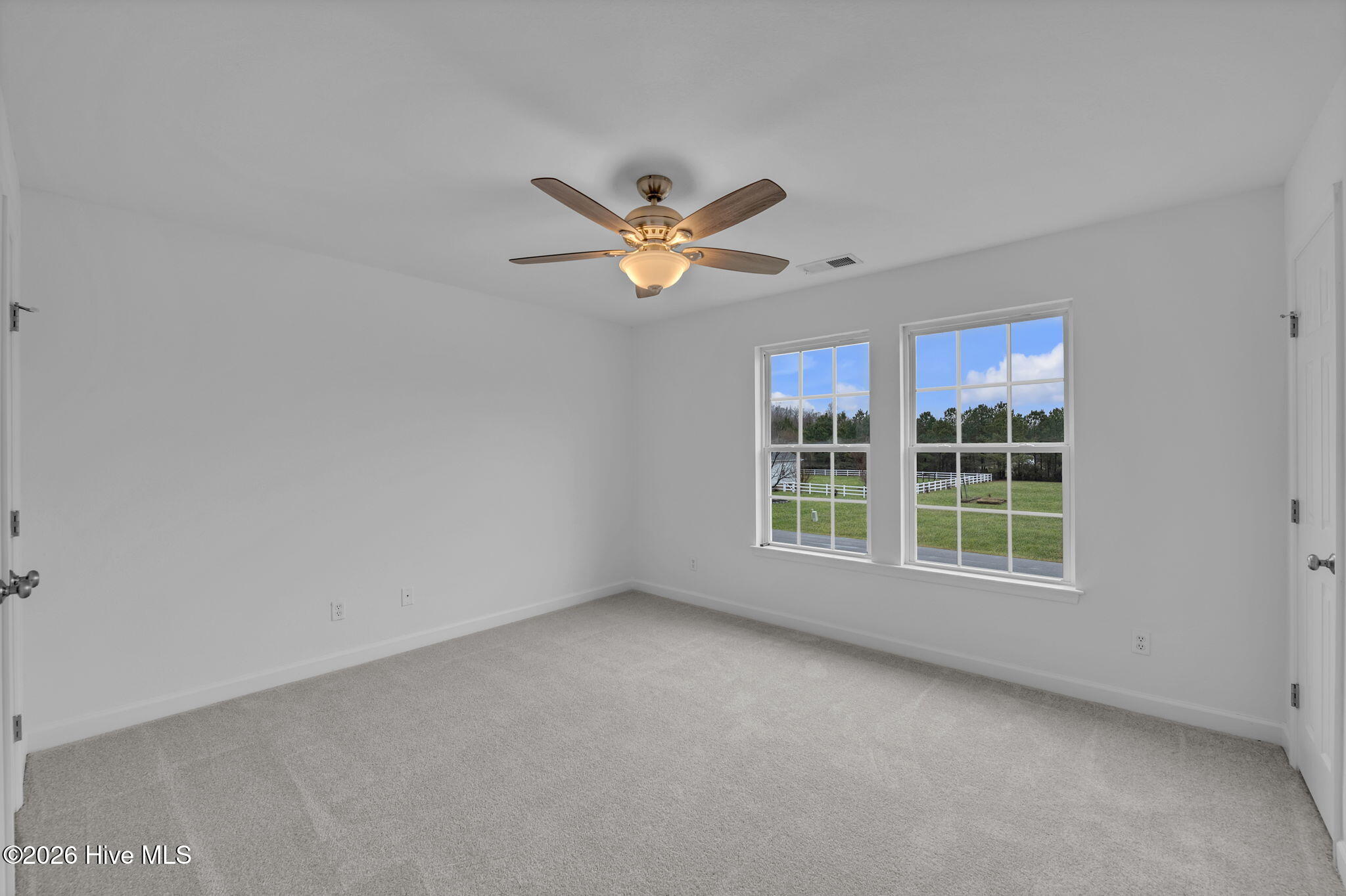 101 Chickadee Street Moyock, NC 27958 - Photo 25 of 48 42-web-or-mls-DSC_6994