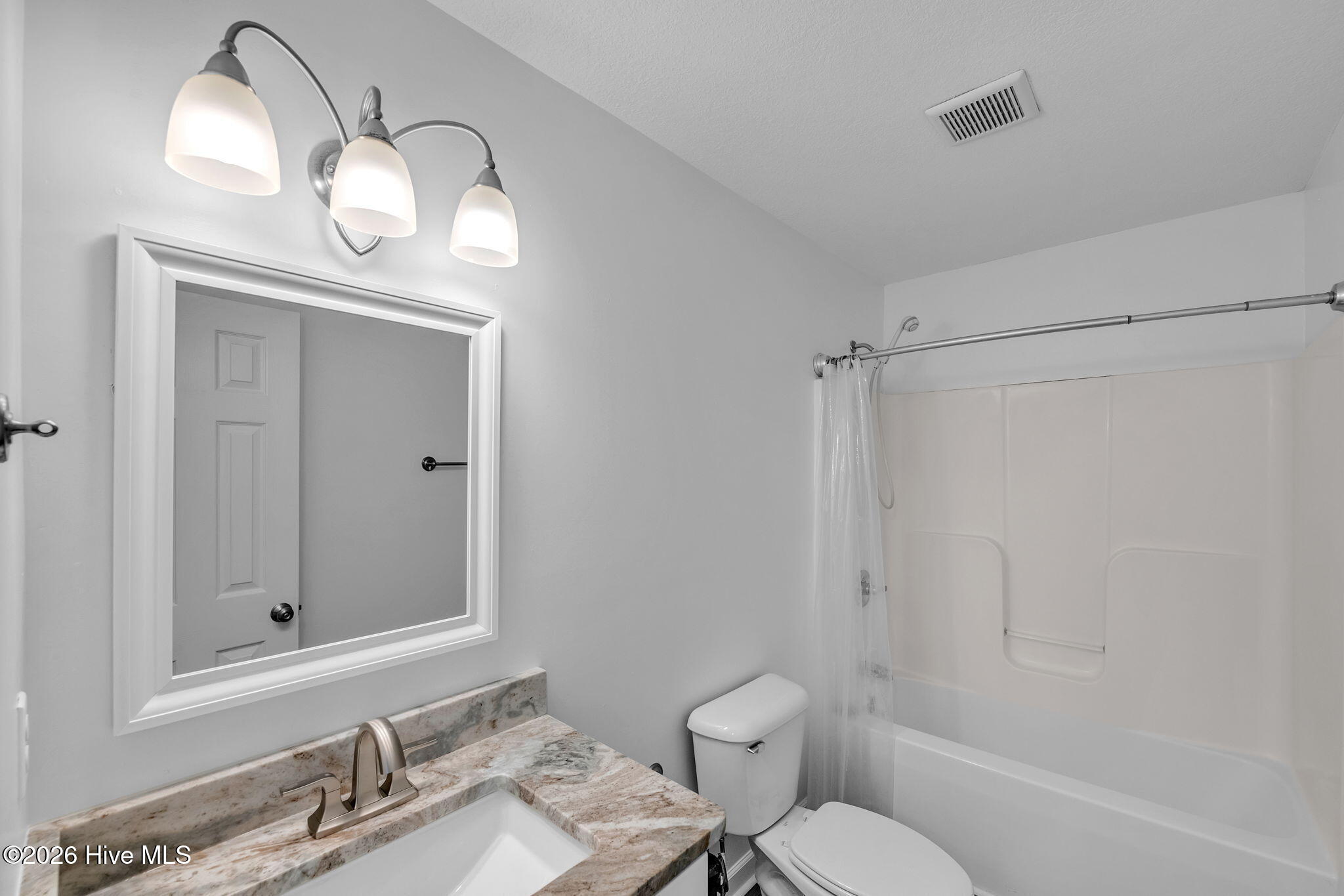 101 Chickadee Street Moyock, NC 27958 - Photo 32 of 48 57-web-or-mls-DSC_7004
