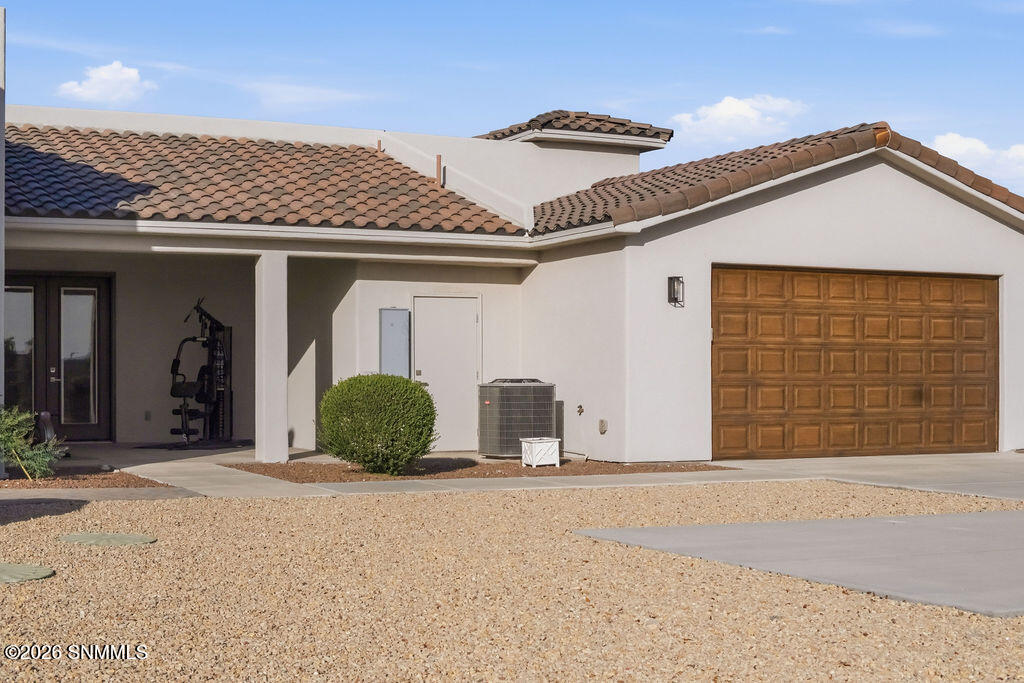 2243 Guamis Road Las Cruces, NM 88012 - Photo 8 of 64 DSCF0930