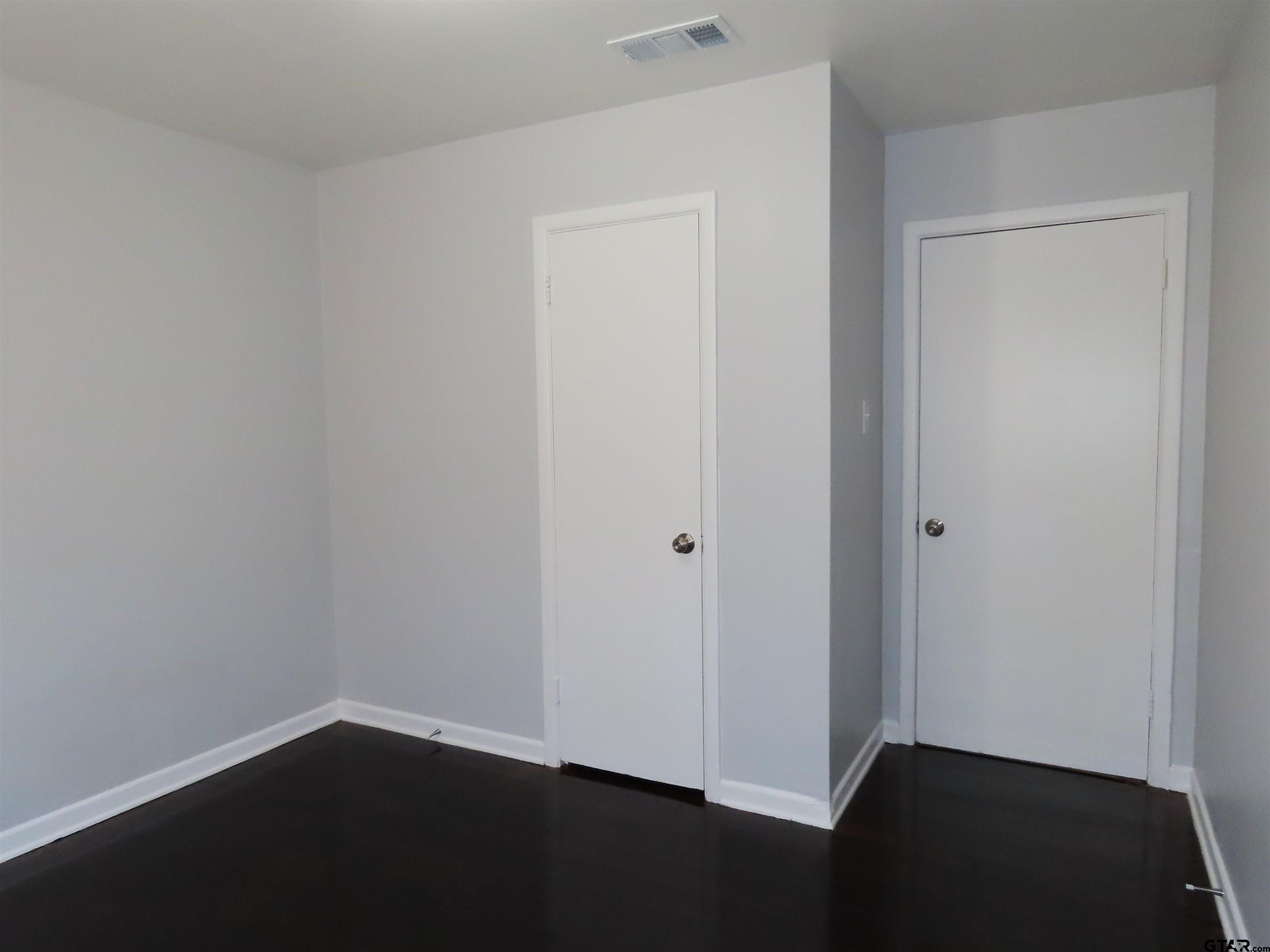 2022 South Boldt Avenue Tyler, TX 75701 - Photo 11 of 26