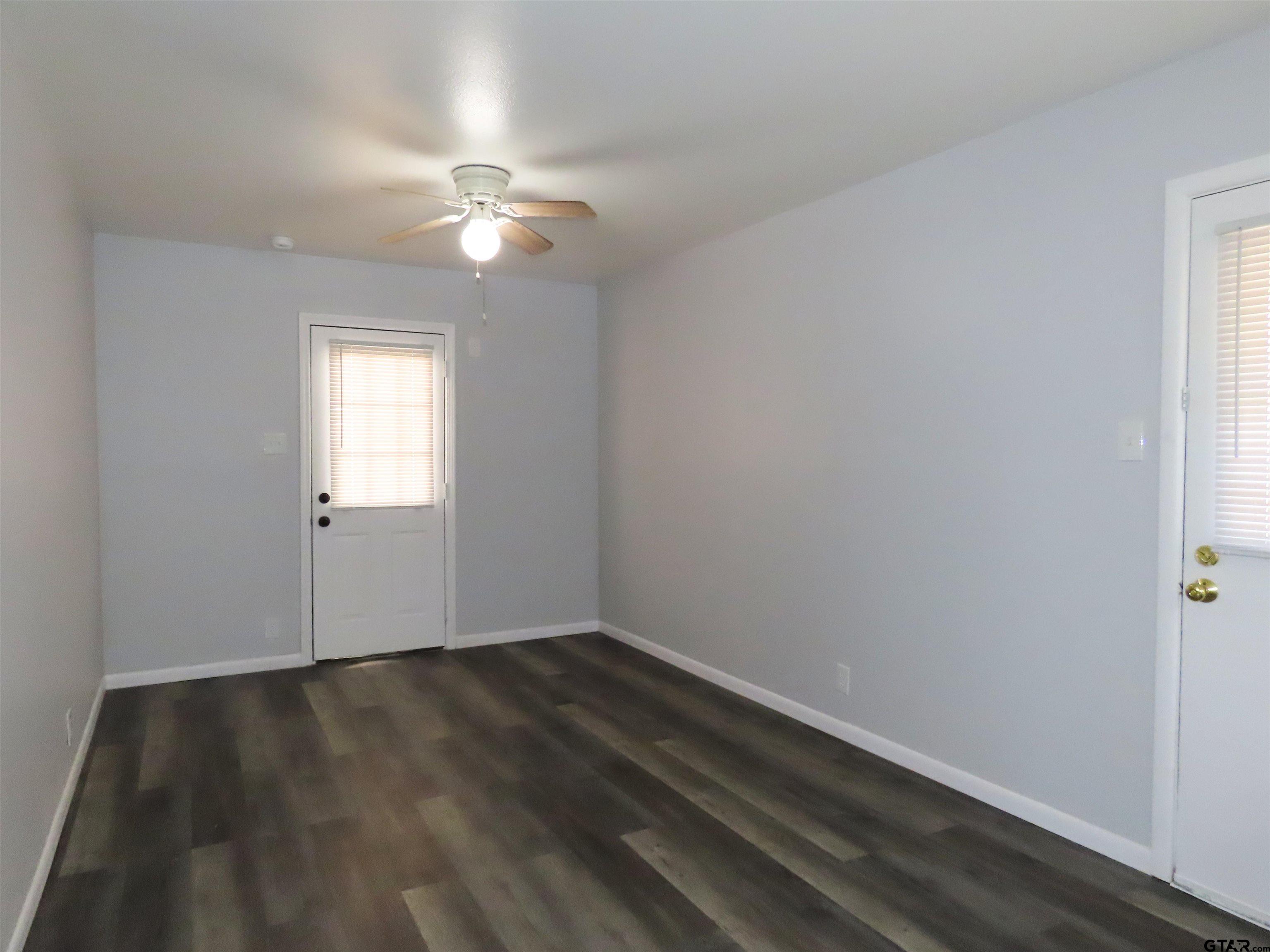 2022 South Boldt Avenue Tyler, TX 75701 - Photo 7 of 26