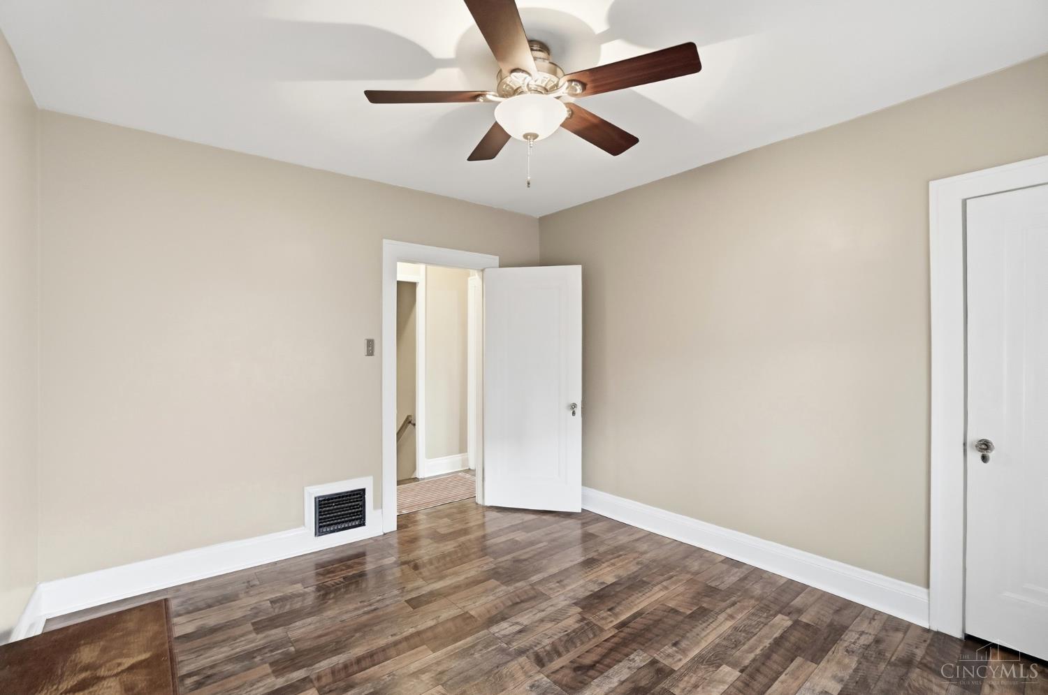 1127 Rulison Avenue Cincinnati, OH 45238 - Photo 38 of 60 Gallery Image 38