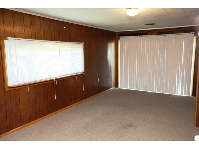 2713 Sickle Road Indianapolis, IN 46219 - Photo 3 of 14 Gallery Image 3