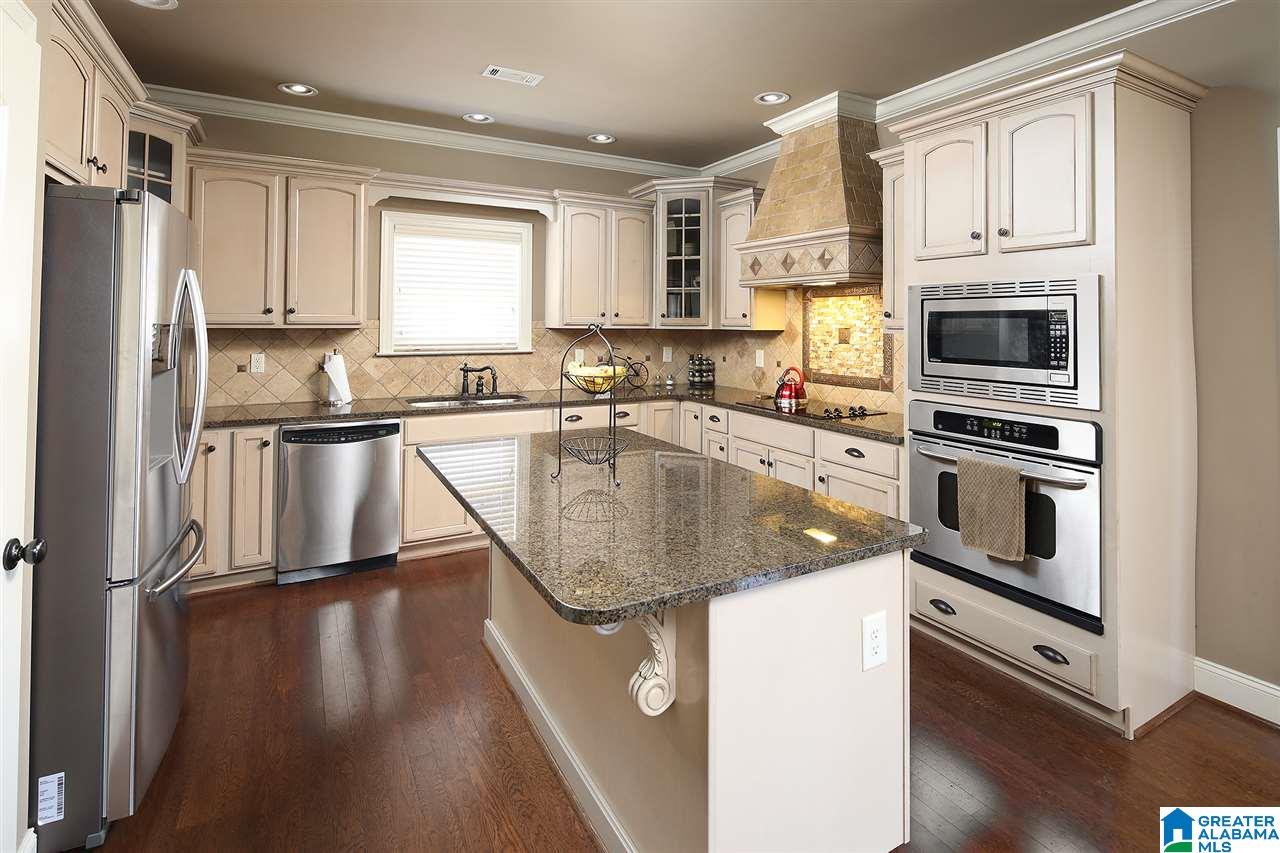 1202 Grande View Lane Alabaster, AL 35114 - Photo 10 of 35