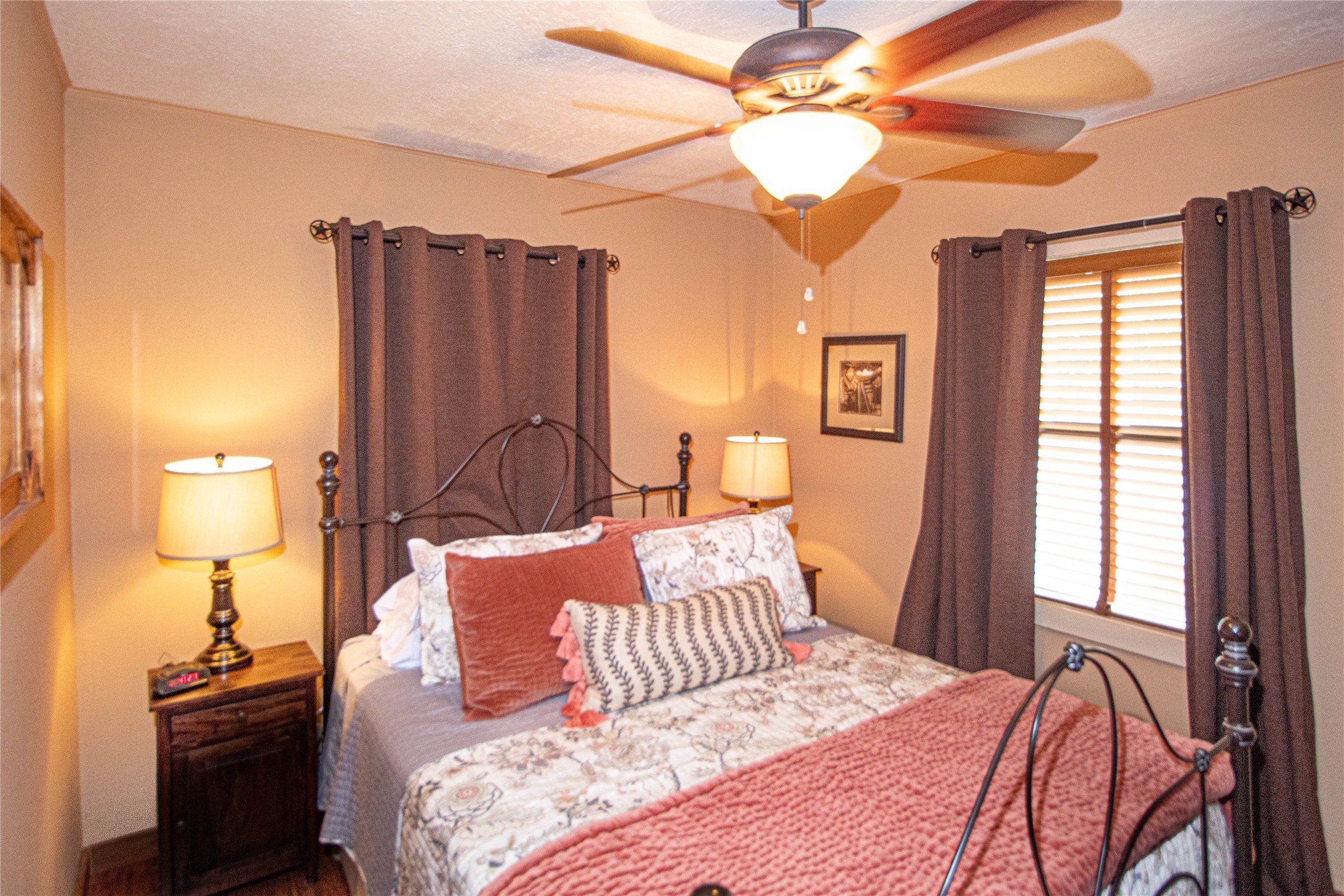 70 Lower Cove Drive Point Blank, TX 77364 - Photo 37 of 50 There are 2 bedrooms on this level. All furniture, etc stays. They share a jack'n jill bathrm with a tub and shower.