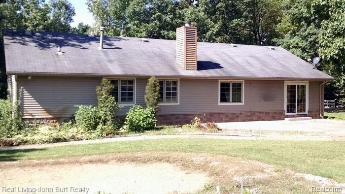 7930 Dubuque Road Clarkston, MI 48348 - Photo 5 of 17 Dubuque - 008.jpg