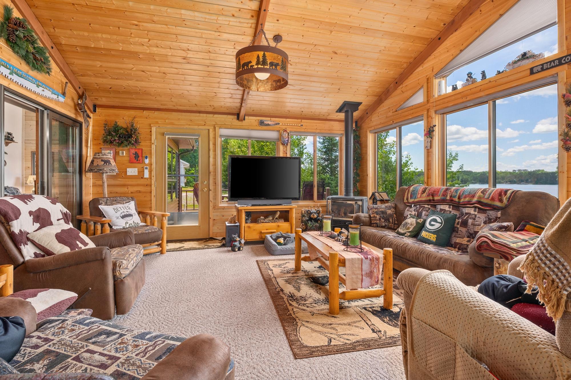 4195 Foster Road Hurley, WI 54534 - Photo 10 of 53 Gallery Image 10