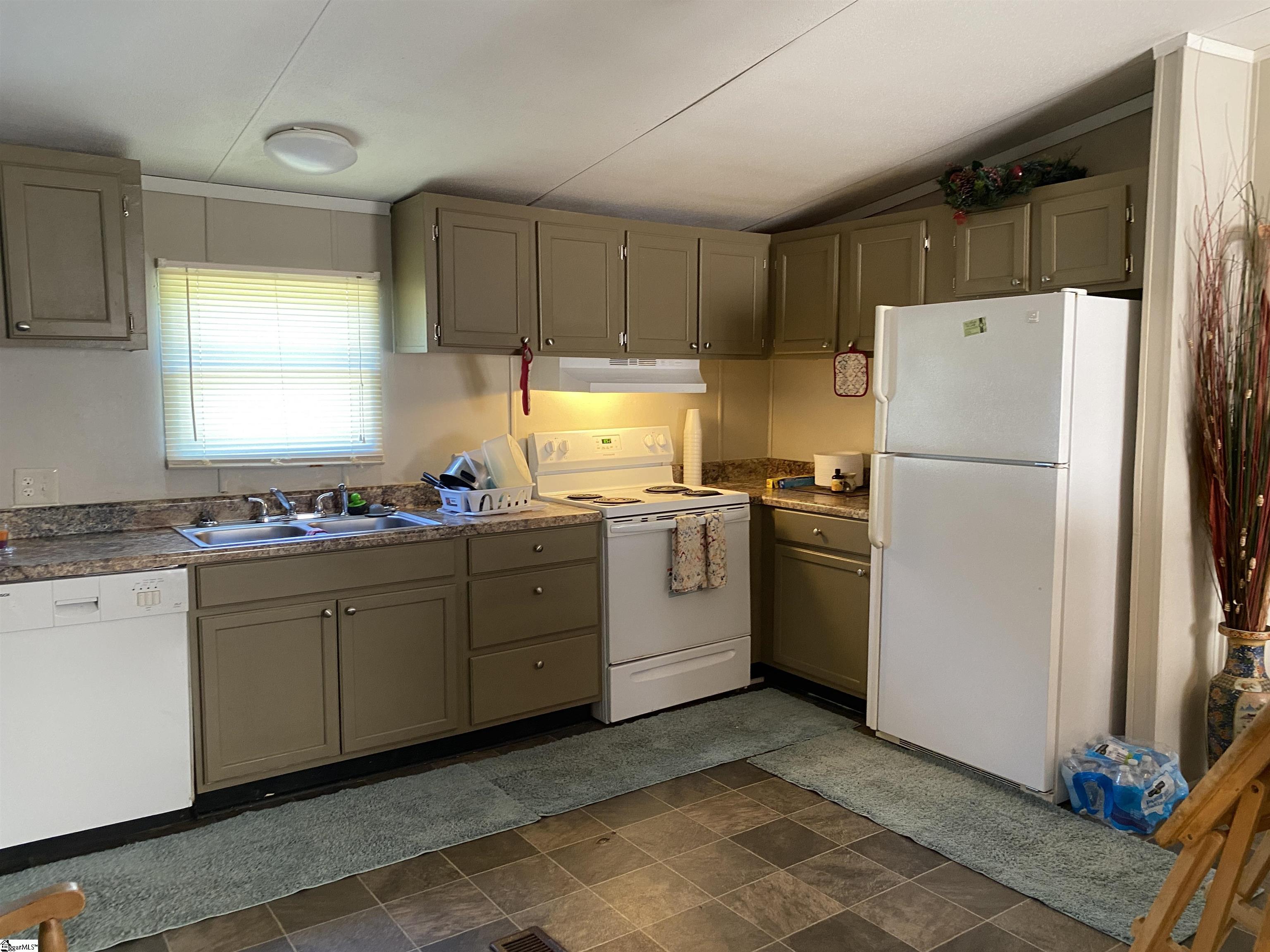 216 Morrow Ridge Drive Lyman, SC 29365 - Photo 7 of 15 Gallery Image 7