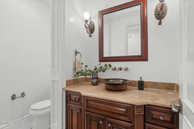 $14,000 | 1571 North Bundy Drive, Los Angeles, CA 90049