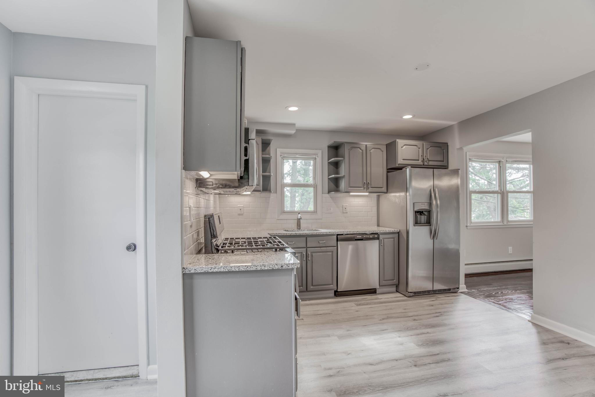8310 Overmont Road Baltimore, MD 21234 - Photo 8 of 30 Kitchen dining space