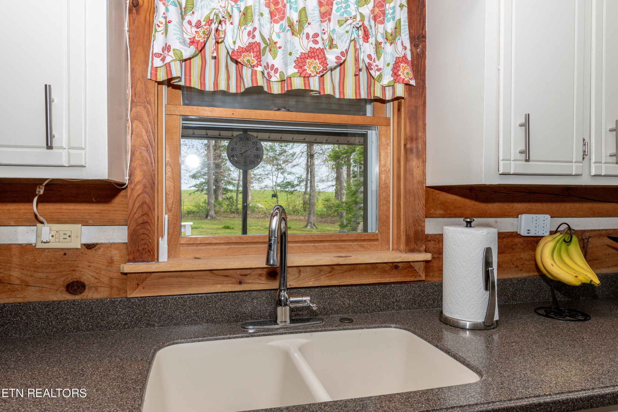 1075 Pine Ridge Lane Clarkrange, TN 38553 - Photo 15 of 48 Gallery Image 15