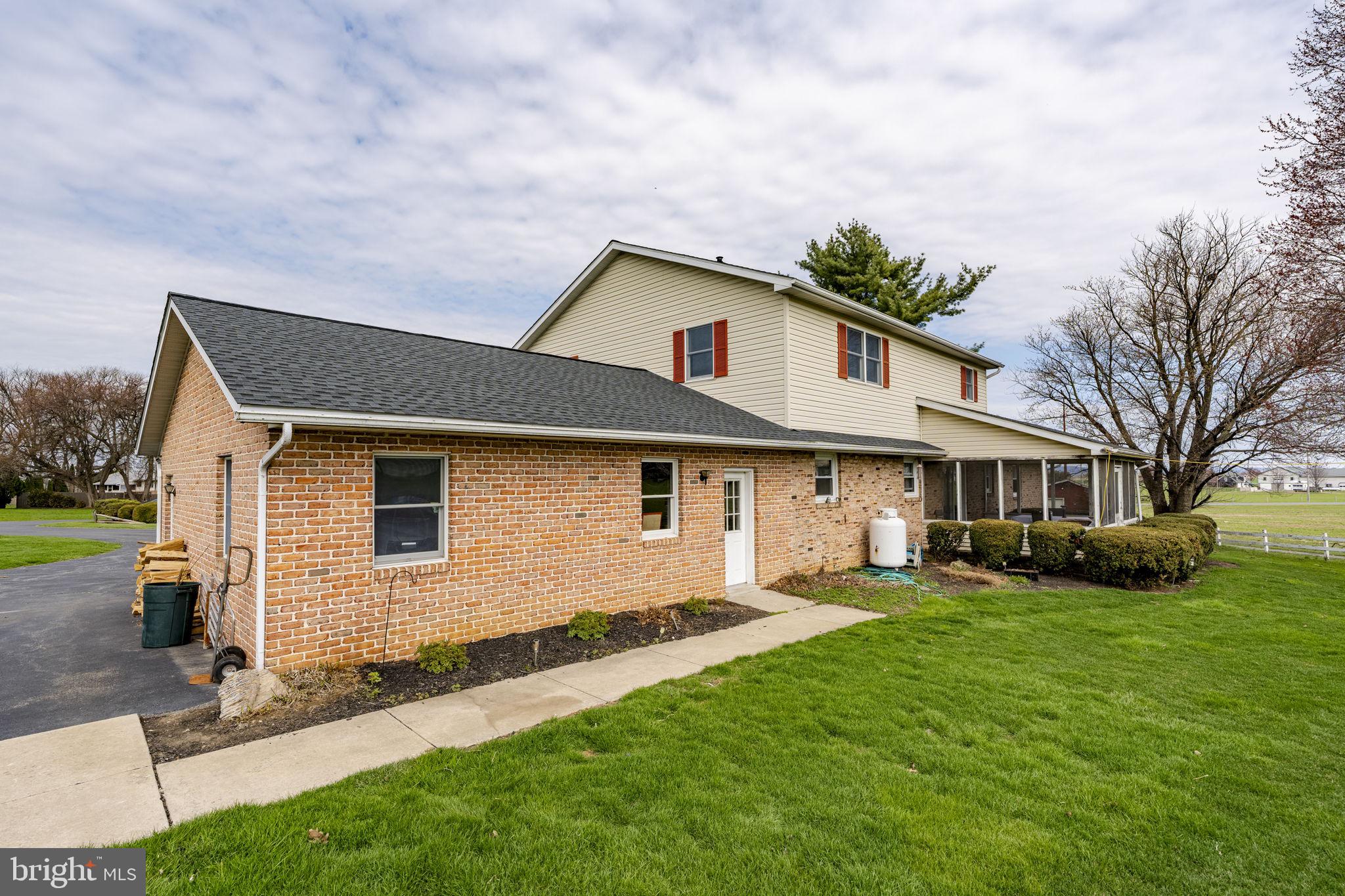 176 Butter Road Leola, PA 17540 - Photo 18 of 78