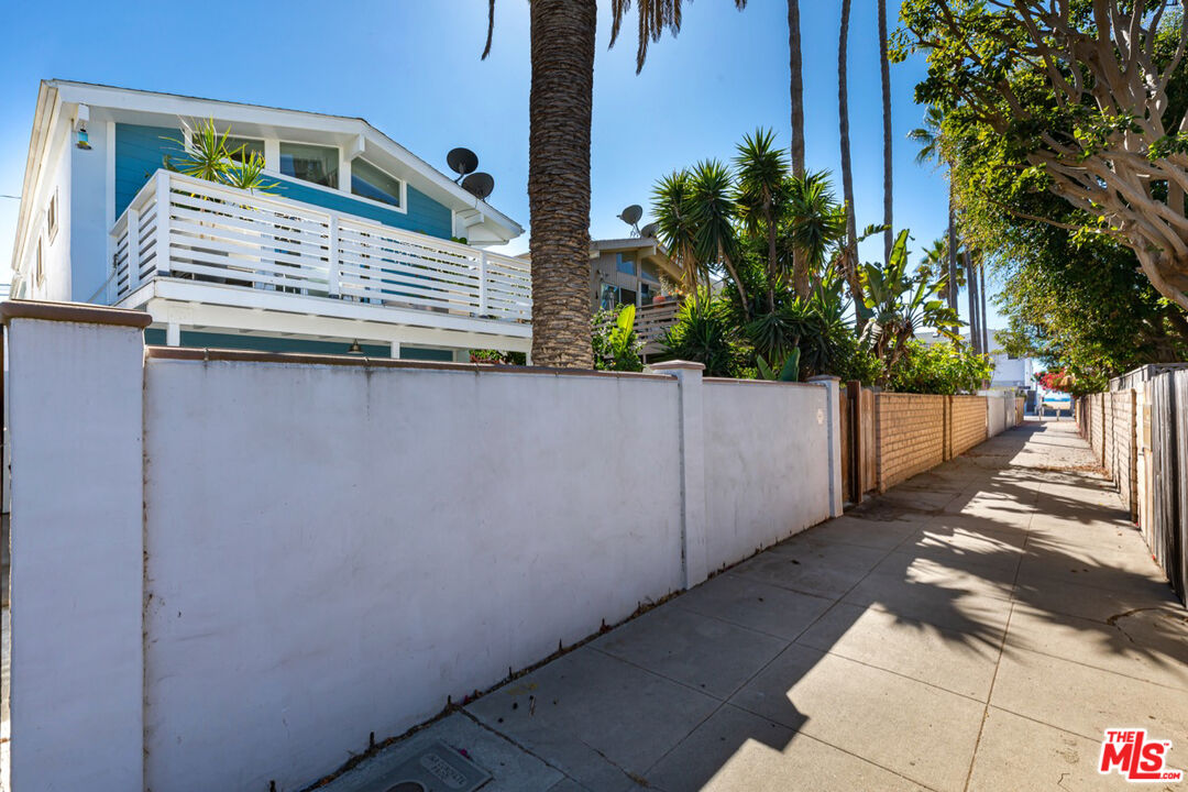 122 Montreal Street Playa del Rey, CA 90293 - Photo 2 of 30 a view of a house with a yard