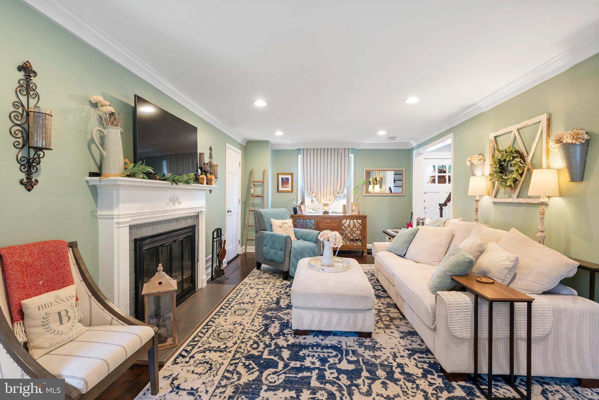 912 Locustvale Road Towson, MD 21204 - Photo 7 of 47 Gallery Image 7