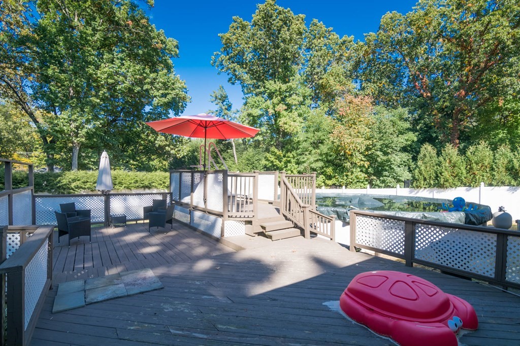 62 Birch Road Longmeadow, MA 01106 - Photo 21 of 24