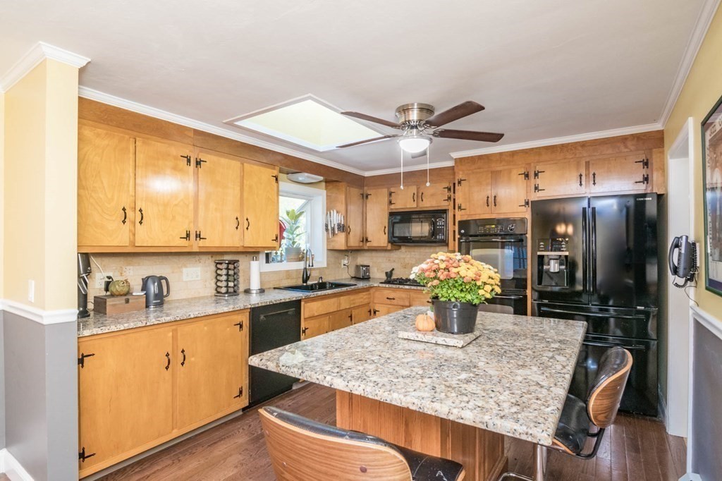 62 Birch Road Longmeadow, MA 01106 - Photo 7 of 24