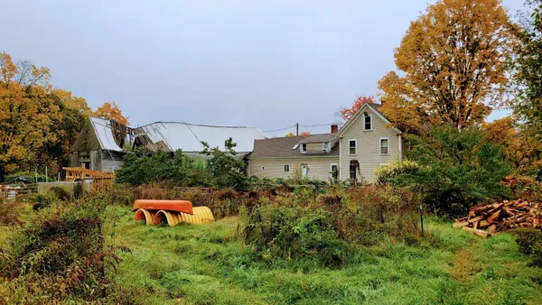 $255,000 | 624 South Stark Highway, Weare, NH 03281