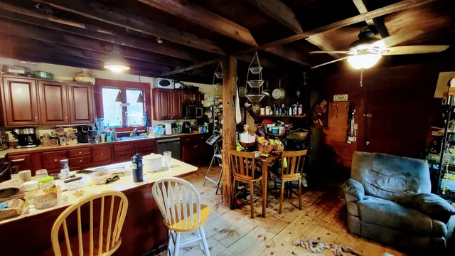 $255,000 | 624 South Stark Highway, Weare, NH 03281