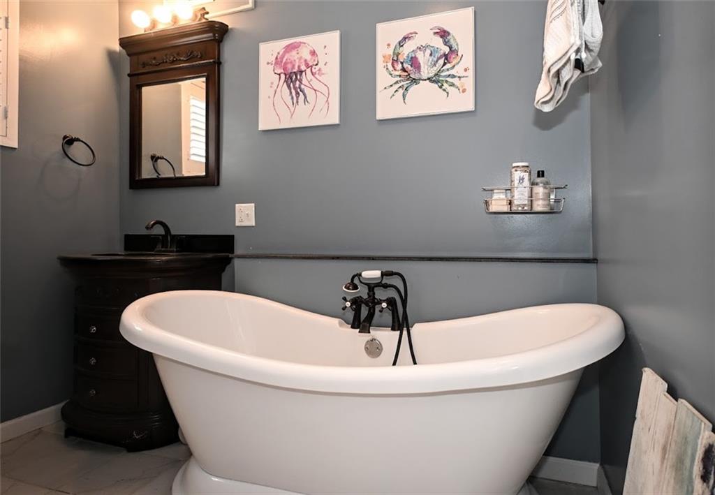 317 South Main Street Point Marion, PA 15474 - Photo 18 of 22 Upstairs bathroom