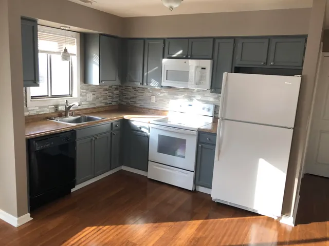 $1,600 | 679 Karmada Street, Plymouth, MI 48170