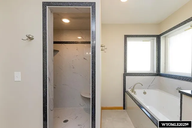 $675,000 | 516 Oak Creek Drive, Rock Springs, WY 82901