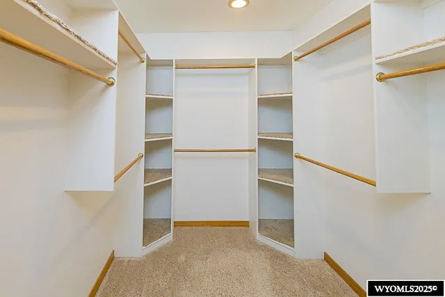 $675,000 | 516 Oak Creek Drive, Rock Springs, WY 82901