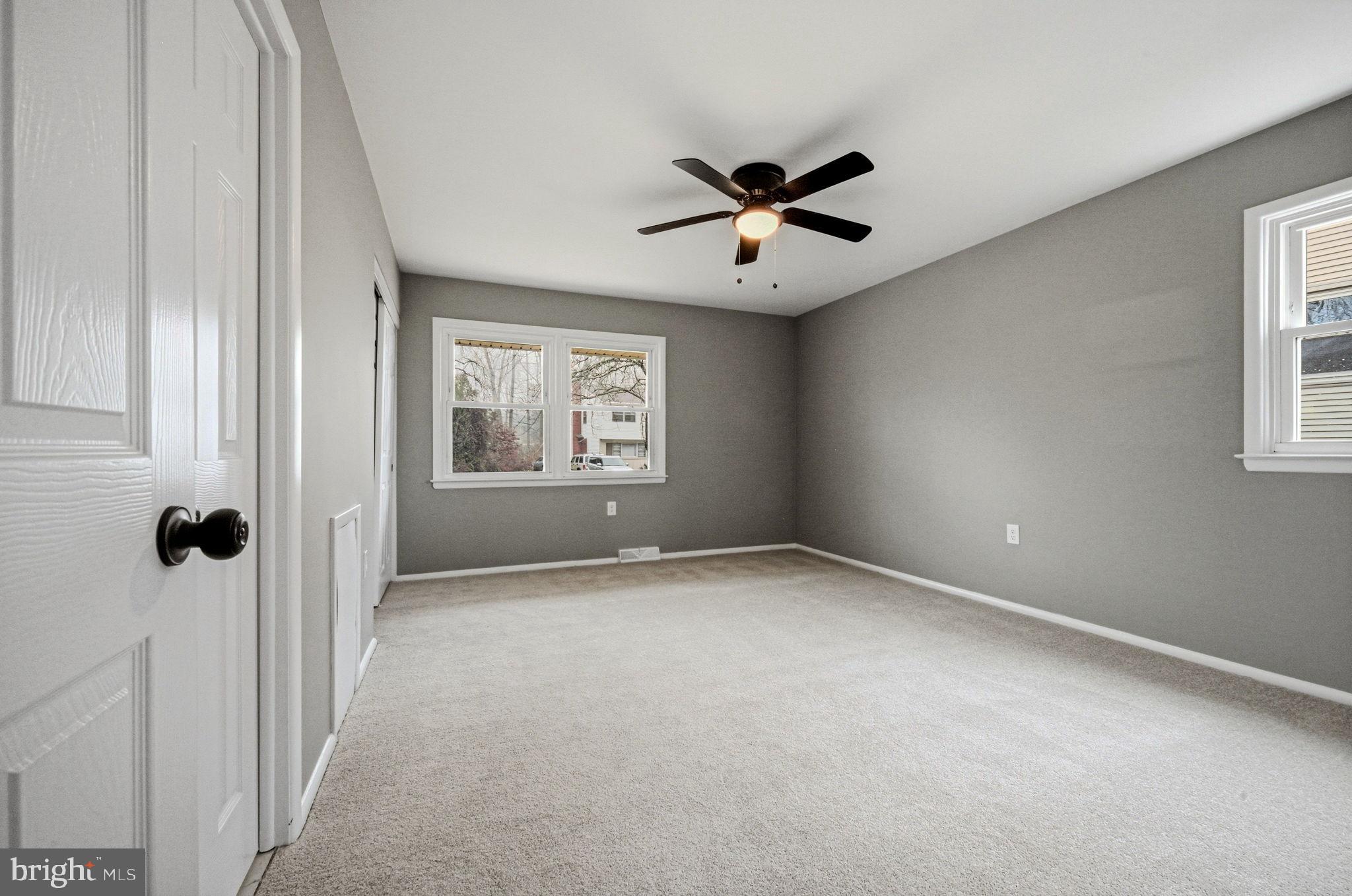 1302 Stanford Road Wilmington, DE 19803 - Photo 28 of 39 Spacious room with natural light and charm.