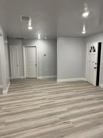 $329,500 | 3020 East Hedges Avenue, Fresno, CA 93703