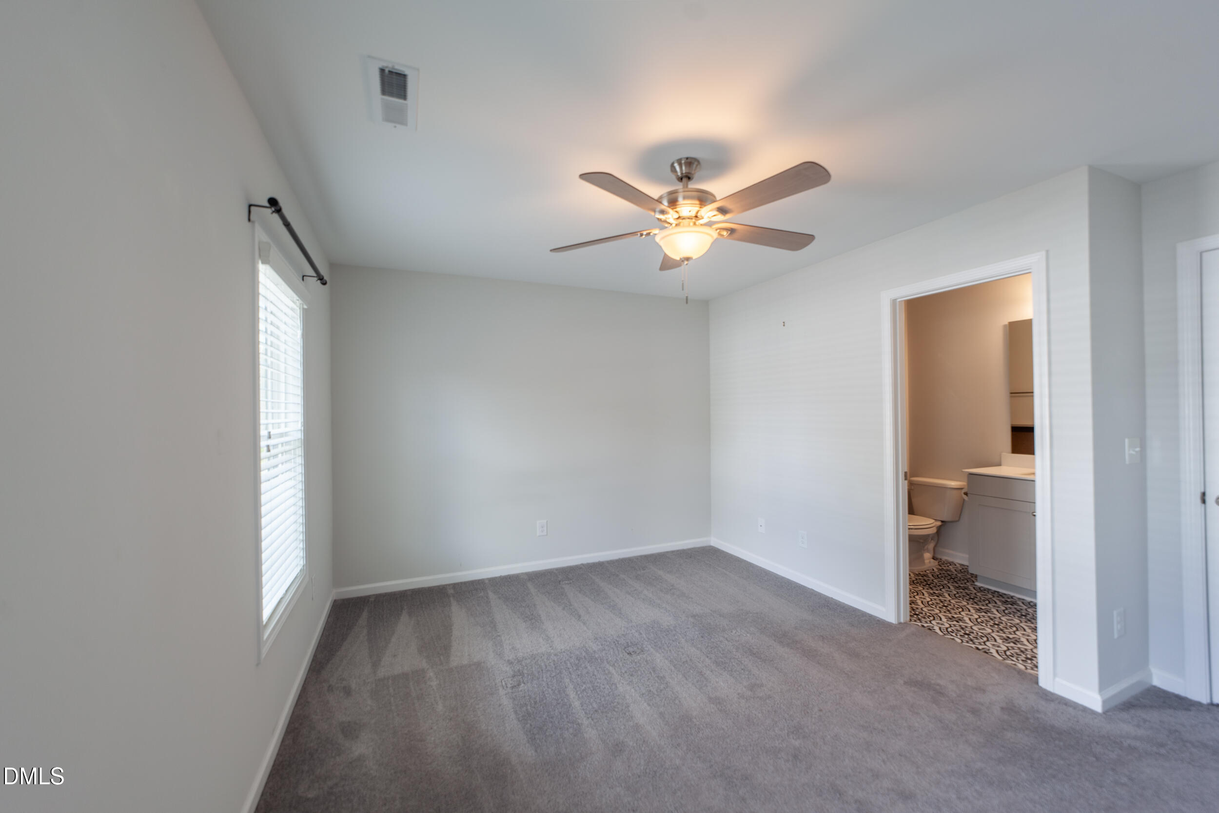 262 South Raleigh Street Angier, NC 27501 - Photo 13 of 17 10 master 5