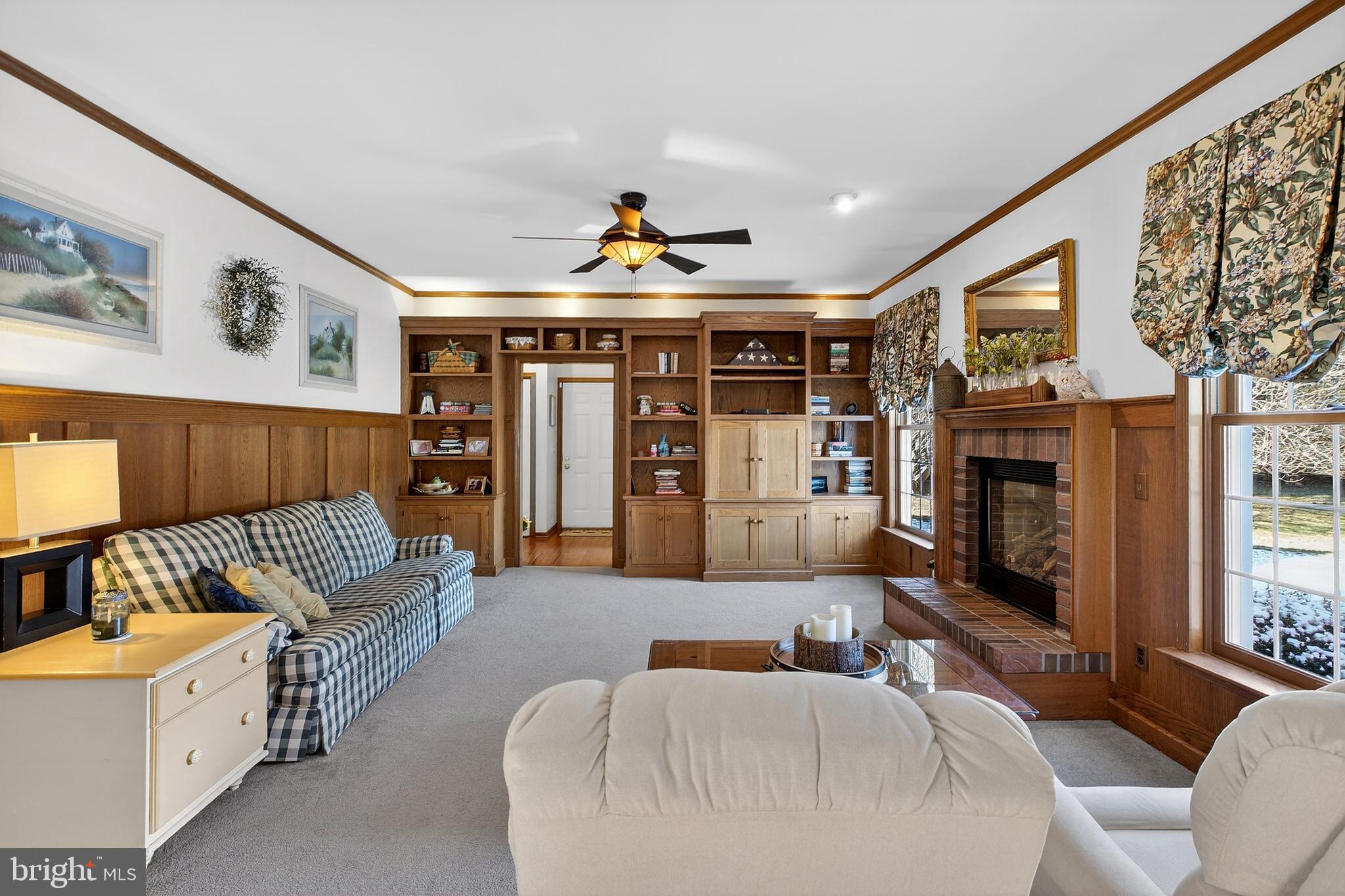 657 Vance Neck Road Middletown, DE 19709 - Photo 21 of 73 a living room with furniture and a flat screen tv