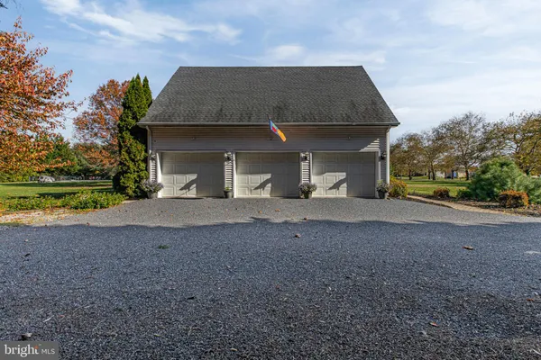$825,000 | 657 Vance Neck Road, Middletown, DE 19709