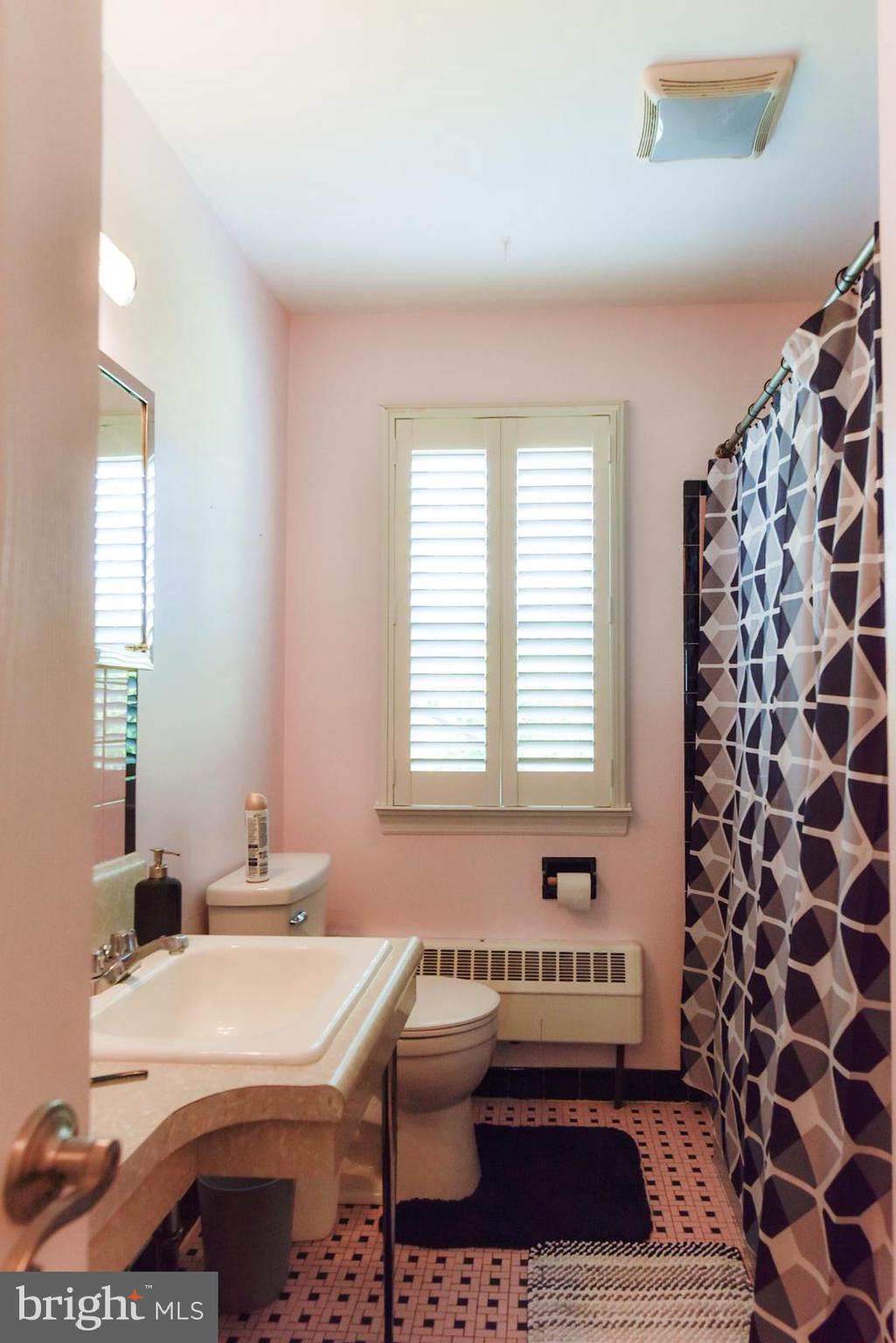 53 Winding Way Road Stratford, NJ 08084 - Photo 27 of 36