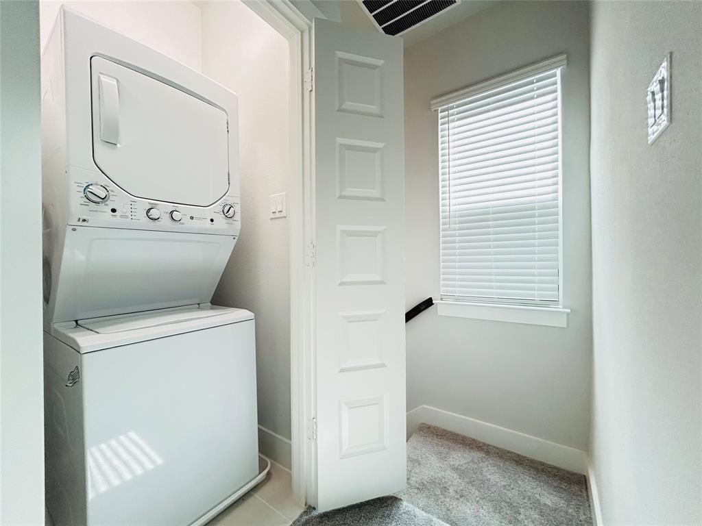 760 West Bedford Euless Road, Unit 200 Hurst, TX 76053 - Photo 34 of 39 a view of bathroom with a toilet and a sink