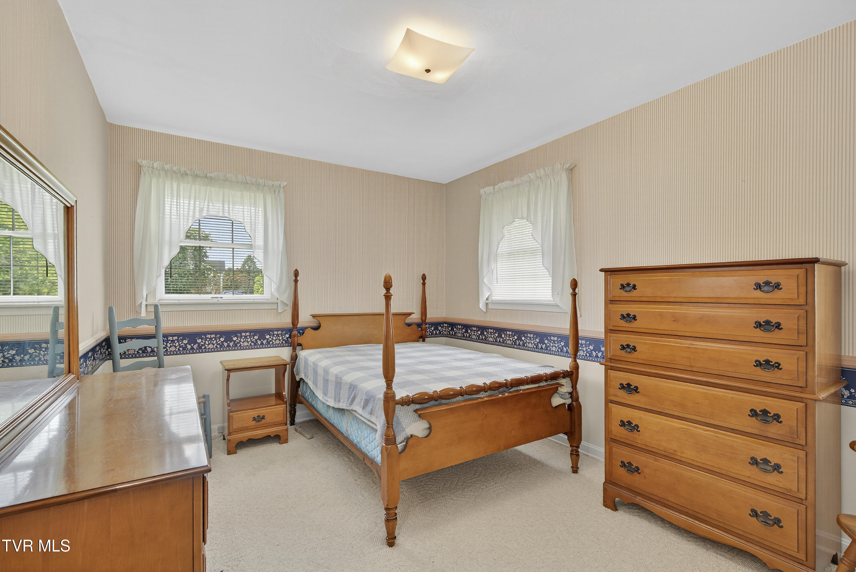 19586 Old Jonesboro Road Abingdon, VA 24211 - Photo 17 of 44 19586-Old-Jonesboro-Abingdon-VA Matt-SMi