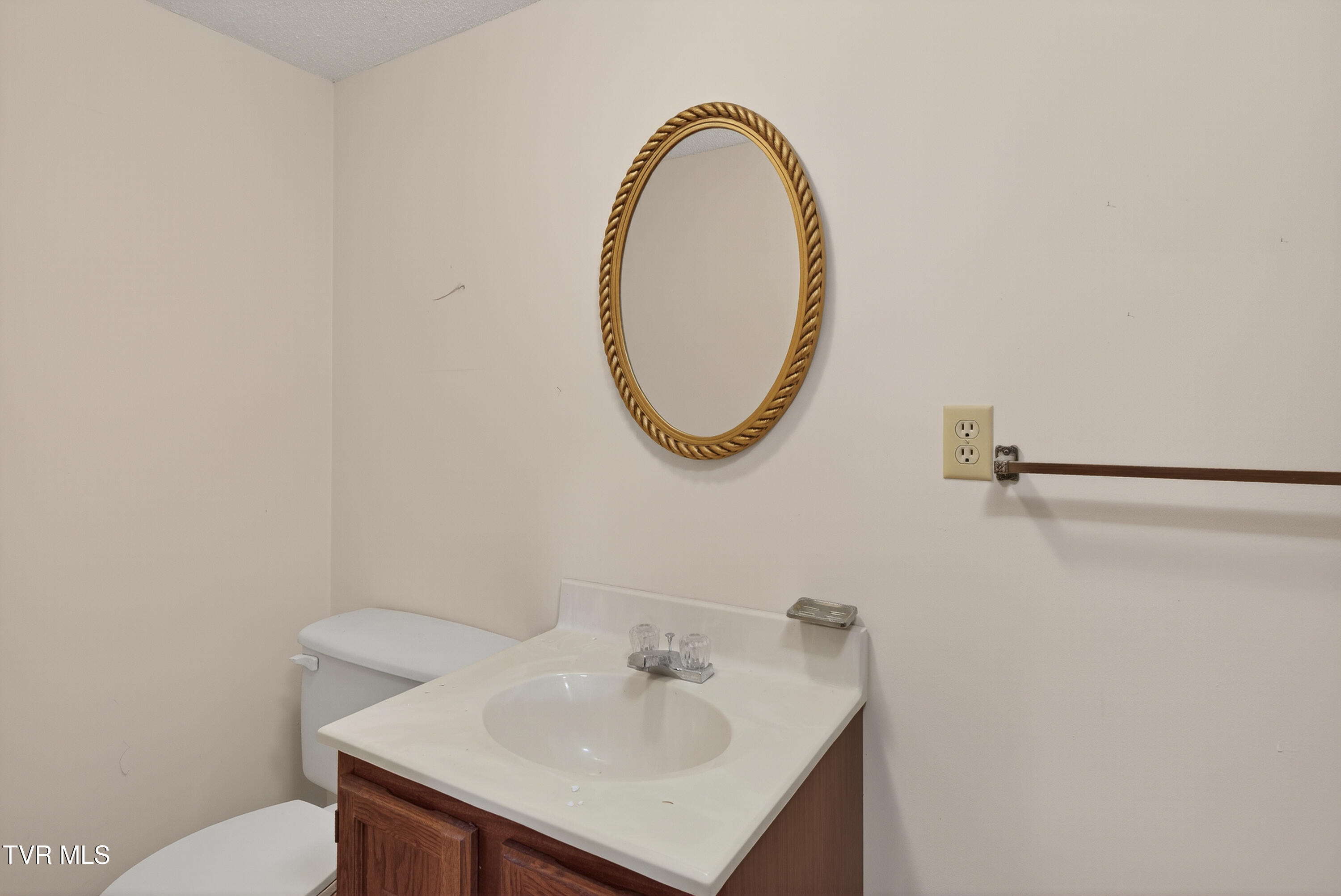 19586 Old Jonesboro Road Abingdon, VA 24211 - Photo 31 of 44 19586-Old-Jonesboro-Abingdon-VA Matt-SMi